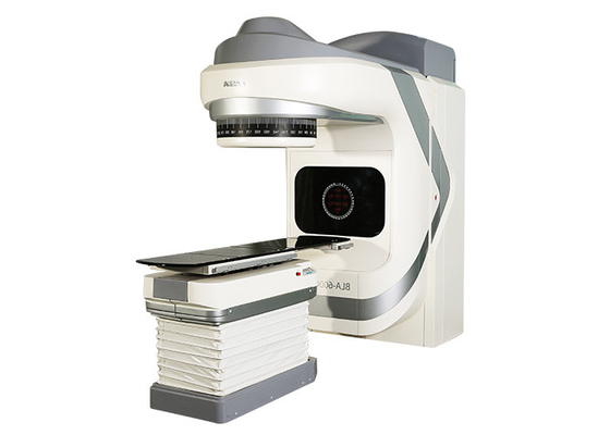 China Beam Shaped Linear Accelerator Machine Ergonomic NTD 6MV BLA-600C factory